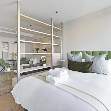 Aquila - Stylish 1-Bed Apartment In Iconic High-Rise City Views Cape Town Exterior photo