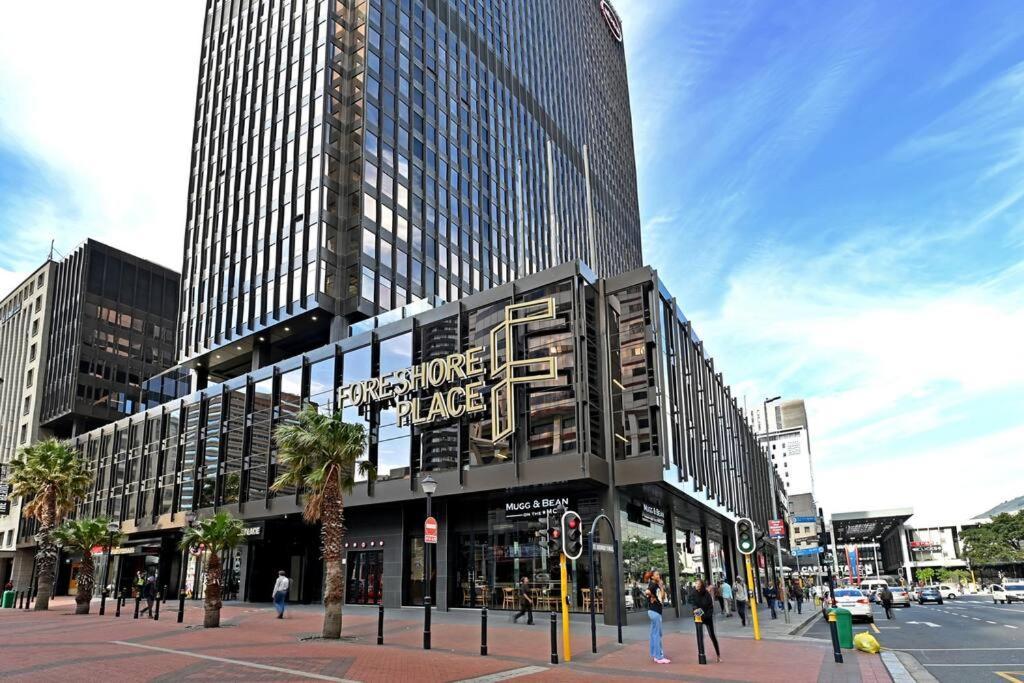 Aquila - Stylish 1-bed In Iconic High-rise Views * Cape Town